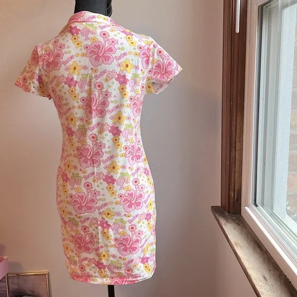 Forever 21 x Barbie floral cotton dress - Picture 5 of 6
